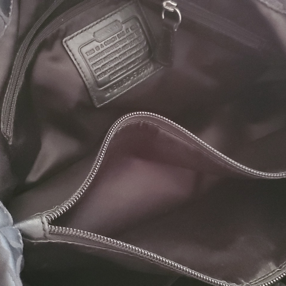Authentic coach - Picture 3 of 4